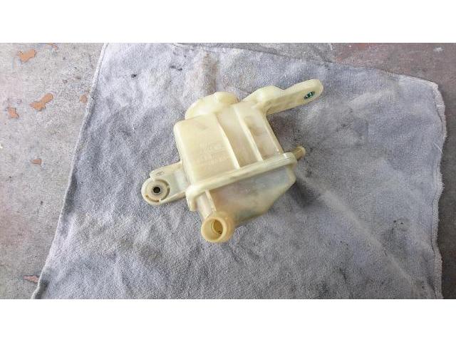 スバル　レガシィツーリングワゴン　エンジン関連修理・整備　　タイヤネット購入　持込タイヤ交換　タイヤ交換　車検整備　　輸入車修理・板金塗装・車検整備　伊丹市　尼崎市　宝塚市　川西市　西宮市　神戸市　豊中市　大阪　お客様歓迎　代車無料