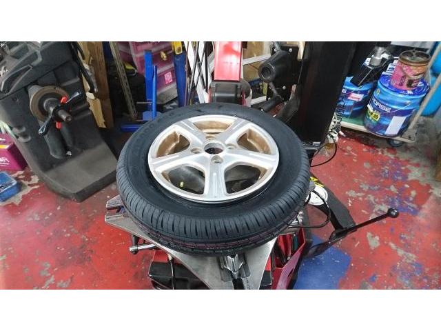 エヴリィ　ABA-DA64W　155/70R13　タイヤネット購入　持込タイヤ交換　タイヤ交換　車検整備　　輸入車修理・板金塗装・車検整備　伊丹市　尼崎市　宝塚市　川西市　西宮市　神戸市　豊中市　大阪　お客様歓迎　代車無料