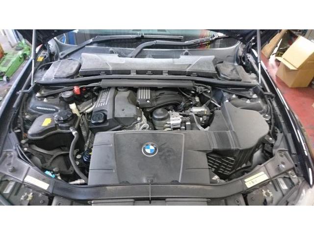 ＢＭＷ　３シリーズ　エンジン関連修理・整備　　タイヤネット購入　持込タイヤ交換　タイヤ交換　車検整備　　輸入車修理・板金塗装・車検整備　伊丹市　尼崎市　宝塚市　川西市　西宮市　神戸市　豊中市　大阪　お客様歓迎　代車無料