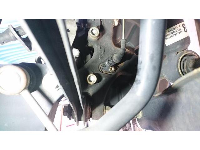 フォルクスワーゲン　ゴルフヴァリアント　サスペンション・足回り修理・整備　　タイヤネット購入　持込タイヤ交換　タイヤ交換　車検整備　　輸入車修理・板金塗装・車検整備　伊丹市　尼崎市　宝塚市　川西市　西宮市　神戸市　豊中市　大阪　お客様歓迎　