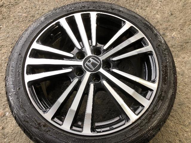 タイヤに押しピンが&hellip;【加西市 加東市 小野市 三木市 西脇市 多可郡の車検・整備・取付はエム・ケー自工】