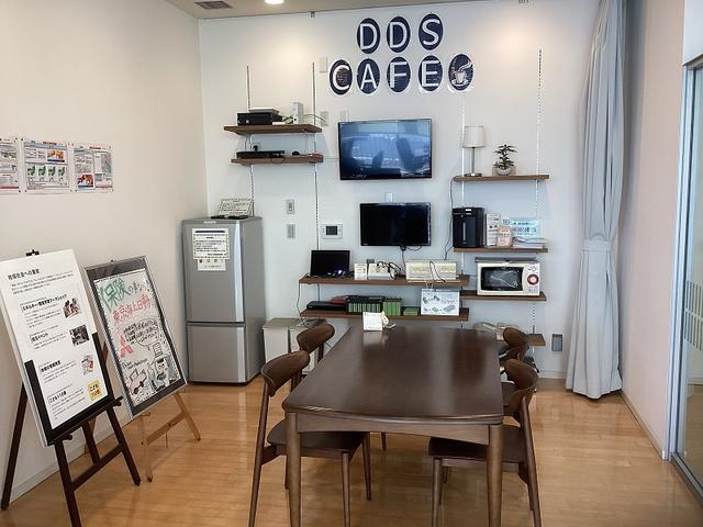 西日本三菱自動車販売(株) 茨木店(3枚目)