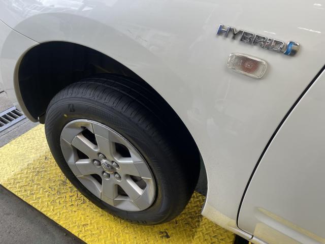 トヨタ　プリウス　持ち込みタイヤ交換　～奈良県　生駒郡　斑鳩町　～