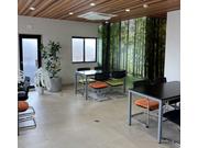 当店の「受付」「お客様ルーム」は２階です。お気軽にお問い合わせ下さい