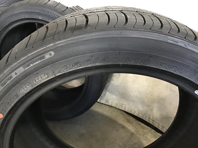 メルセデスベンツ  CLS350   タイヤ交換　18インチ　255/40Ｒ18　ＲＯＡＤＳＴＯＮＥ　ＣＰ672　堺市北区　中百舌鳥　三国ヶ丘　上野芝　鳳　津久野　泉北　南大阪
