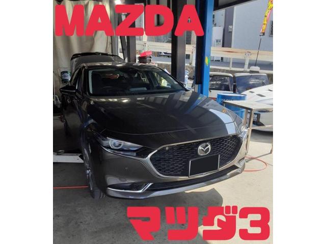 マツダ　Mazda　マツダ3　ホイール交換　タイヤはそのまま使用　ホイール交換のみ
ご入庫　タイヤ交換　ホイール交換　大歓迎です　堺市北区　泉北一号線沿い