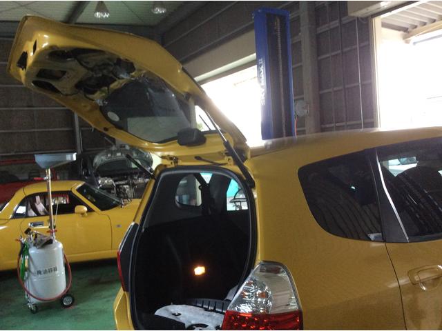 車検入庫のフィットです( ^ω^ )