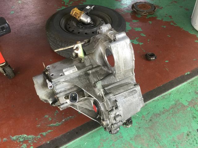 クラッチオーバーホールのミラです！