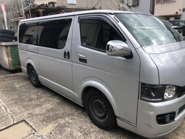 トヨタ　レジアスエース　エンジンオイル、オイルエレメント交換　整備　点検　摂津