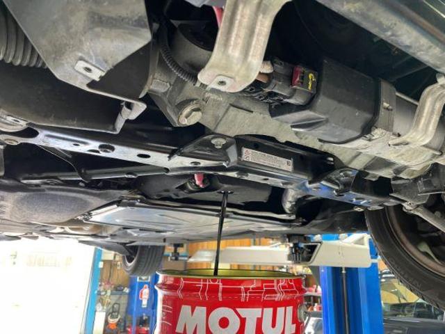 BMW エンジンオイル交換　MOTUL