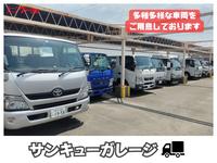 平ボディ、ダンプ、アームロール等、多数の車両を展示しております。