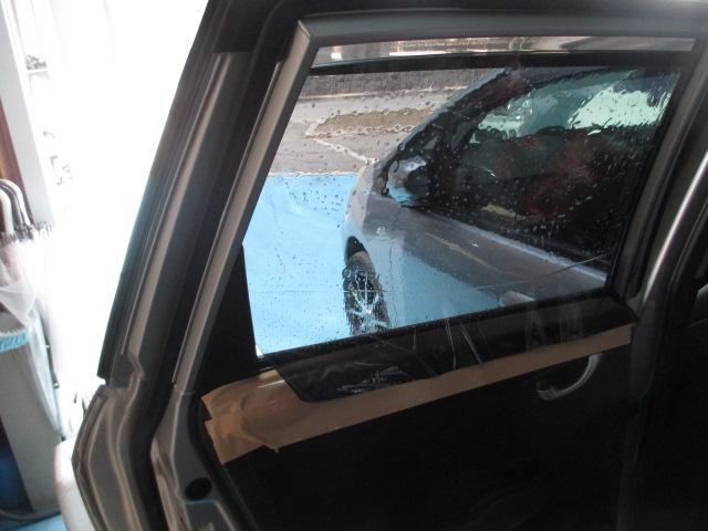 フィットシャトル　フィルム施工