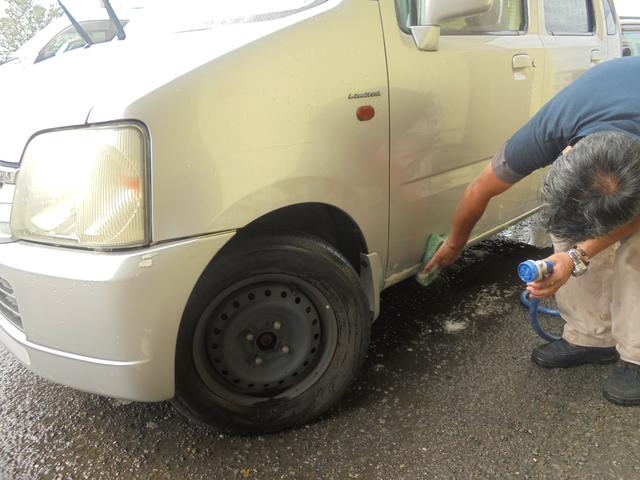 点検　清掃　洗車　岩出市　紀の川市　和歌山市　軽自動車　車検　くるまだるまや　パーツ持込み取り付け　修理　板金　代車