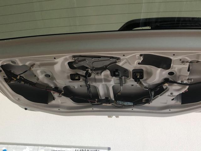 バックカメラ取付　カスタム　岩出市　紀の川市　和歌山　パーツ持込作業　タイヤ持込作業　車検　くるまだるまや　オイル交換　ナビ　ETC　ドラレコ　