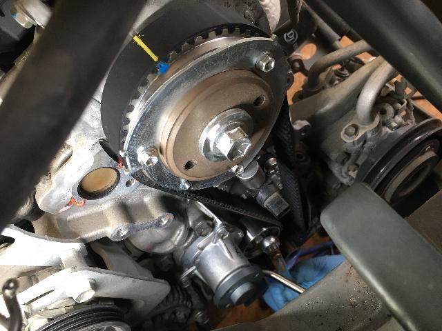 ダイハツミラタイミングベルト交換