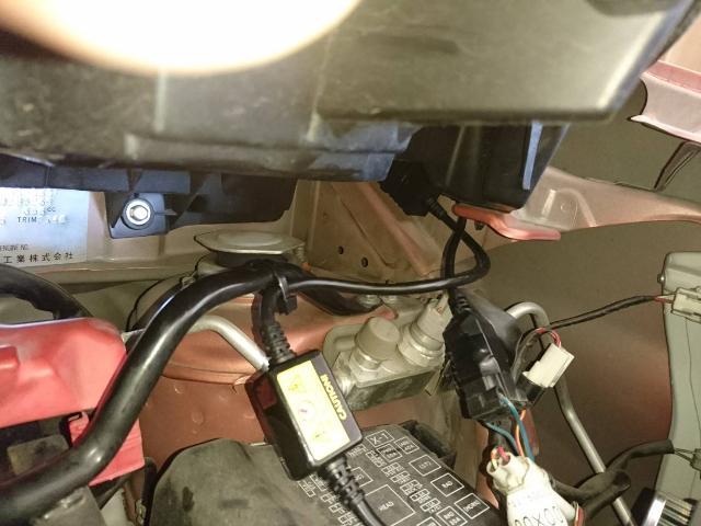 ダイハツタントに持ち込みLEDヘッドライト取り付け
オイル交換　タイヤ交換　持ち込み取り付け
車検　修理　整備　板金