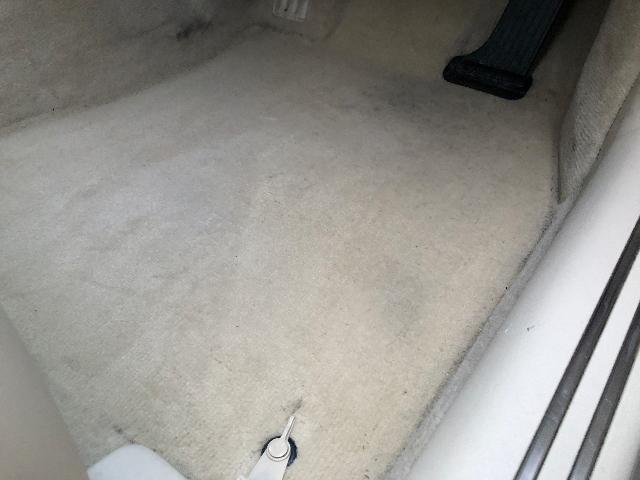 レクサス　LS 室内清掃　洗車　　安心で安全整備はLEXUS専門店株式会社OSまで！　 大阪府　大阪市　羽曳野市　藤井寺市　富田林市　八尾市　東大阪市