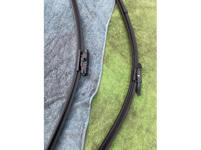 メルセデスベンツ　ベンツ　Bクラス　B180 納車前点検　オイル交換　バッテリー交換　ワイパー交換　消耗品交換　大阪府　大阪市　羽曳野市　藤井寺市　富田林市　八尾市　東大阪市　堺市