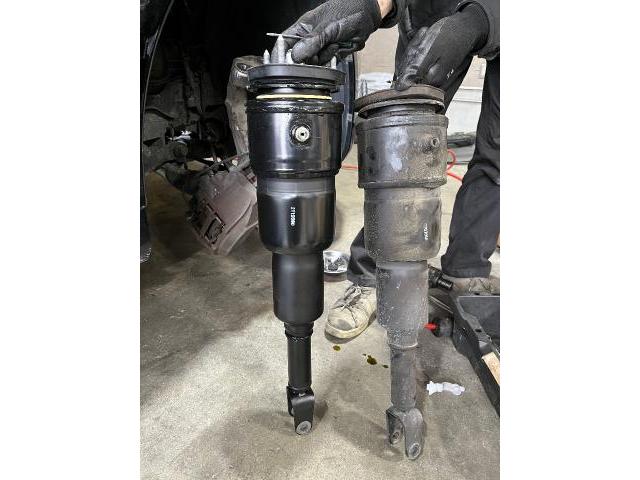 レクサス LS エアサス サスペンション 足回り 交換 取付 大阪市 レクサス LS エアサス サスペンション 足回り 交換 取付 大阪市
