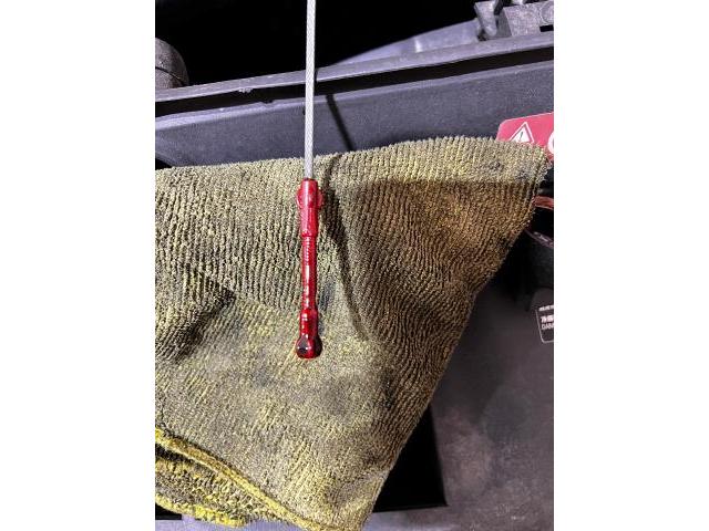 ベンツ W204 Cクラス オイル交換 エンジンオイル交換 大阪市 羽曳野市 藤井寺市 富田林市 八尾市 堺市