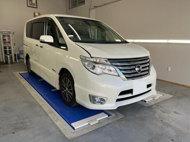 日産　セレナ　車検整備　エンジンオイル　オイルフィルター　ブレーキフルード交換　タイヤローテーション　株式会社ワイズ 無料代車　当日車検OK　岸和田　和泉　泉佐野　堺　貝塚　忠岡　高石　熊取