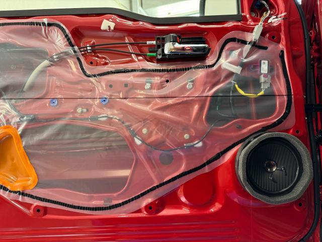 スズキ ジムニーノマド Part1 カーナビ取り付けバックカメラ 前後ドラレコ デジタルインナーミラー ドアスピーカー ツィーター サブウーファー 取り付け 株式会社ワイズ 岸和田自動車整備工場 シエラ JC64W