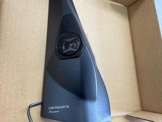スズキ ジムニーノマド Part1 カーナビ取り付けバックカメラ 前後ドラレコ デジタルインナーミラー ドアスピーカー ツィーター サブウーファー 取り付け 株式会社ワイズ 岸和田自動車整備工場 シエラ JC64W