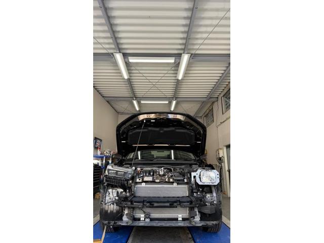 ホンダ WR-V カスタム DAMD フェイスチェンジキット エアロ テールランプガーニッシュ REVERB 取り付け 交換 株式会社ワイズ 岸和田自動車整備 エアロ取り付け フロントバンパー ボンネット 塗装 大阪 堺市 和泉 高石 貝塚