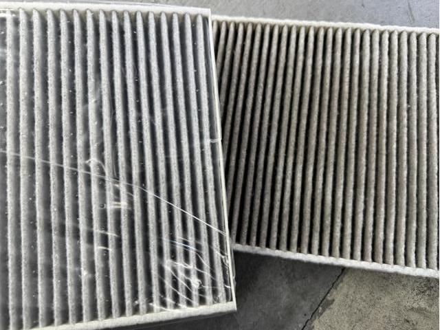 ポルシェ　カイエン　車検整備　エンジンオイル　オイルフィルター　エアコンフィルター　タイヤ４本　空気圧センサー　ブレーキフルード交換　株式会社ワイズ　岸和田輸入車整備　PORSCHE　大阪　堺市　和泉　高石　泉大津　貝塚　泉佐野　