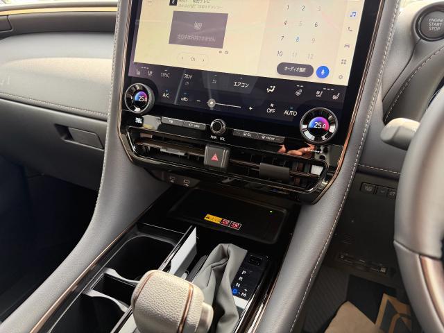 トヨタ　アルファード　テレビキット取り付け データシステム 新車 40系 便利グッズ 株式会社ワイズ 岸和田自動車整備 大阪 堺市 和泉 高石 泉大津 貝塚 泉佐野