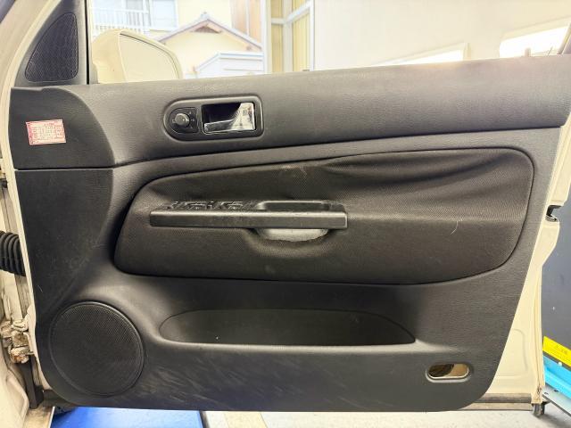 フォルクスワーゲン ゴルフ ゴルフ4 ドアミラー修理 左右 作動不良 ミラースイッチ 交換 ヘッドライト修理 株式会社ワイズ 岸和田輸入車整備 大阪 堺市 和泉 高石 泉大津 貝塚 泉佐野 狭山 河内長野