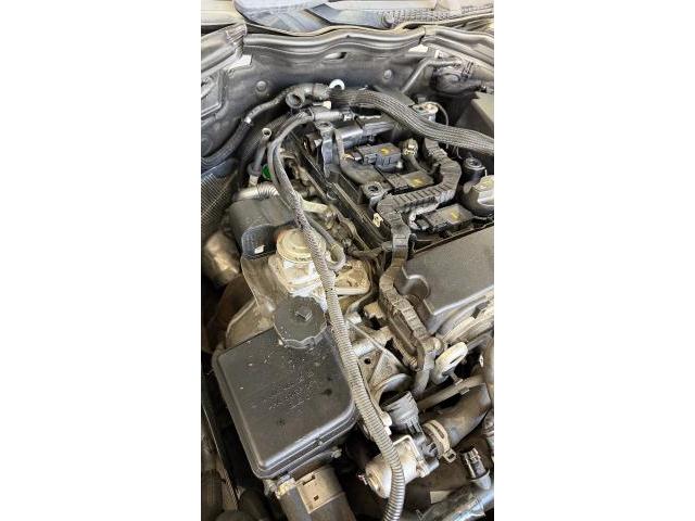 メルセデス・ベンツ Cクラス C180 C200 冷却水漏れ修理 W204 株式会社ワイズ 岸和田輸入車整備 冷却水フィードライン クーラント漏れ 大阪 堺市 和泉 高石 泉大津 貝塚 泉佐野