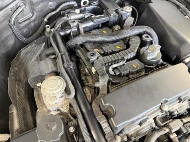 メルセデス・ベンツ Cクラス C180 C200 冷却水漏れ修理 W204 株式会社ワイズ 岸和田輸入車整備 冷却水フィードライン クーラント漏れ 大阪 堺市 和泉 高石 泉大津 貝塚 泉佐野