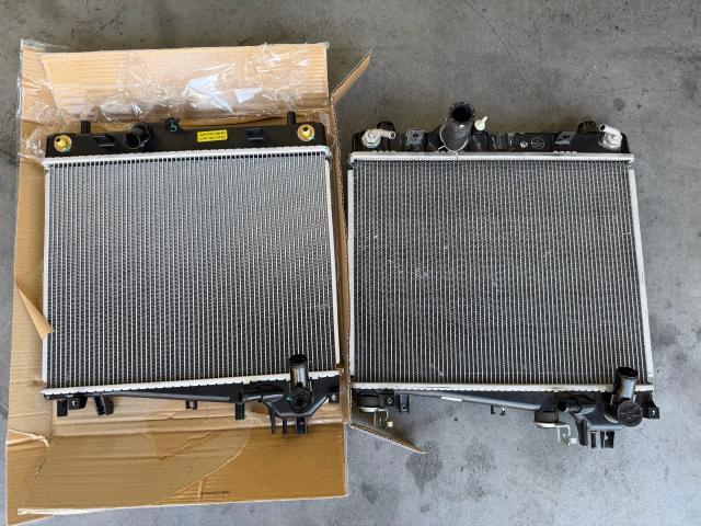 スズキ エブリイ 故障修理 事故修理 コンデンサー ラジエータ交換 冷却水漏れ エアコンガス漏れ DA17V 株式会社ワイズ 岸和田自動車整備工場 大阪 堺市 和泉 高石 泉大津 貝塚 泉佐野 熊取 泉南