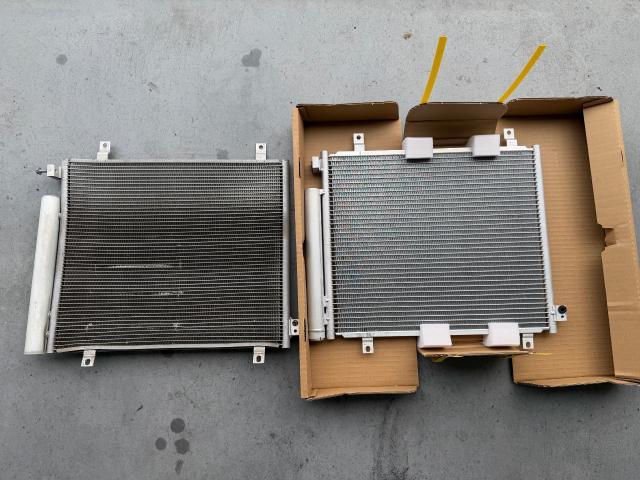 スズキ エブリイ 故障修理 事故修理 コンデンサー ラジエータ交換 冷却水漏れ エアコンガス漏れ DA17V 株式会社ワイズ 岸和田自動車整備工場 大阪 堺市 和泉 高石 泉大津 貝塚 泉佐野 熊取 泉南