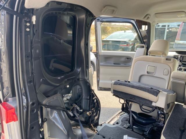 タント l600s ナビ バックモニター取付