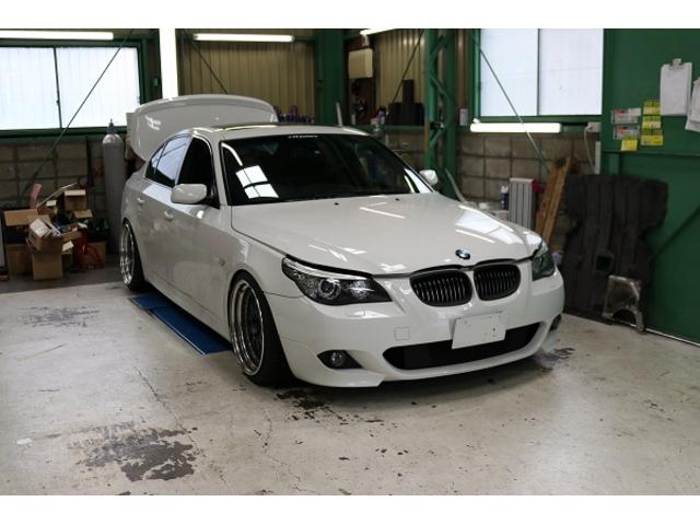 BMW E60 525i エンジンオイル交換