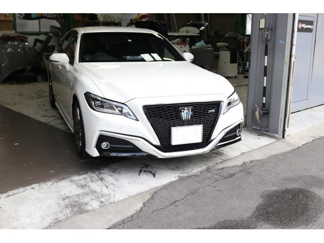 TOYOTA CROWN RS HYBRID ヘッドライトプロテクション