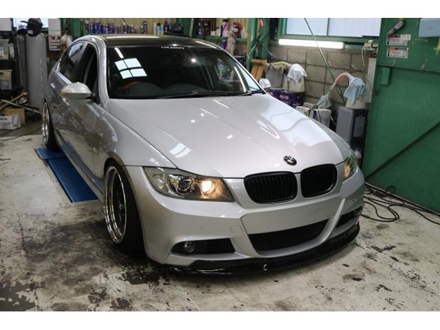 BMW E90 330i BMW E系コーディング