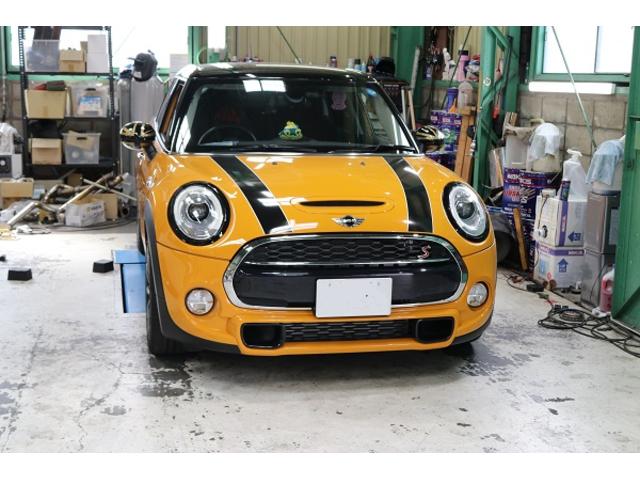 BMW MINI F55 COOPER S エンジンオイル交換