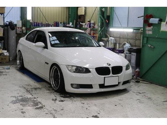 BMW E92 320i エンジンオイル交換