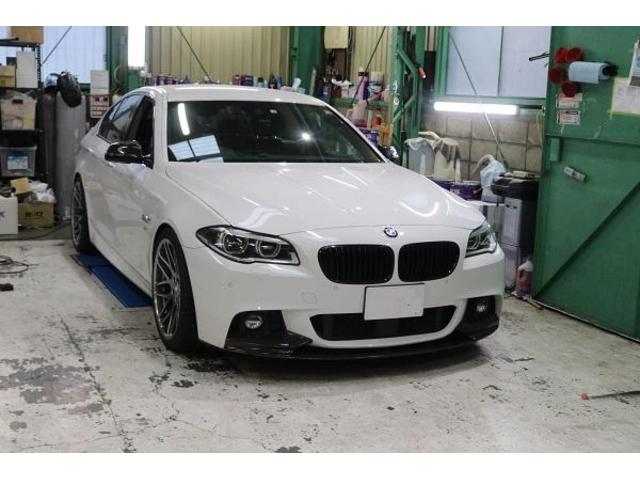 BMW F10 528i エンジンオイル交換