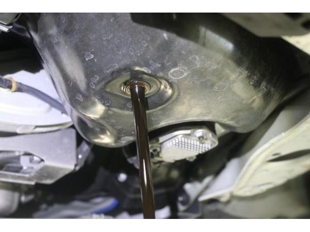BMW 1シリーズ エンジンオイル漏れ修理