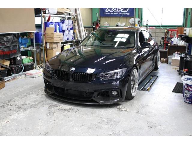 BMW 4シリーズ ダウンパイプアップグレード|グーネットピット BMW 4シリーズ ダウンパイプアップグレード|グーネットピット