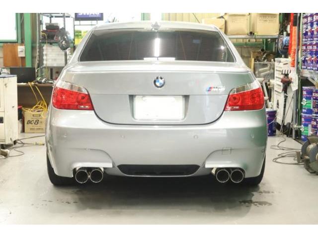 BMW E60 M5 M1 EXHAUST CUSTOM