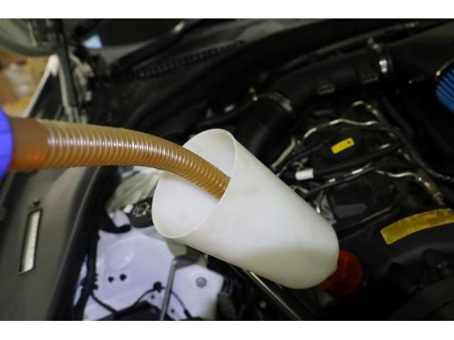 BMW F06 640i エンジンオイル交換他 メンテナンス|グーネットピット BMW F06 640i エンジンオイル交換他 メンテナンス|グーネットピット