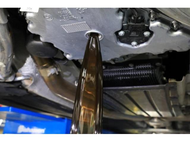 BMW G11 750i M sport エンジンオイル交換 メンテナンス
