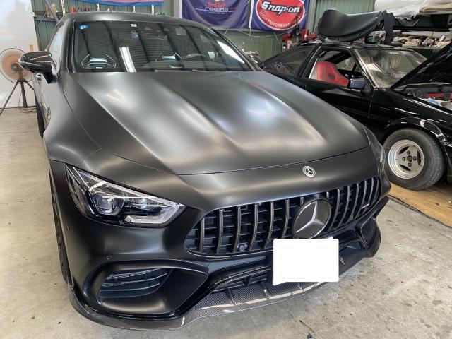 メルセデス　ベンツ　AMG　GT63S　事故修理　ラッピング　
兵庫県　大阪府　伊丹市　尼崎市　西宮市　宝塚市　川西市　整備　修理　車検　板金　カスタム　持ち込み　取付 