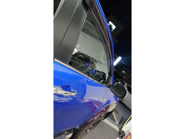 トリプルエス　京都　外車、輸入車修理　トヨタ　ハイラックス 運転席窓ガラス交換