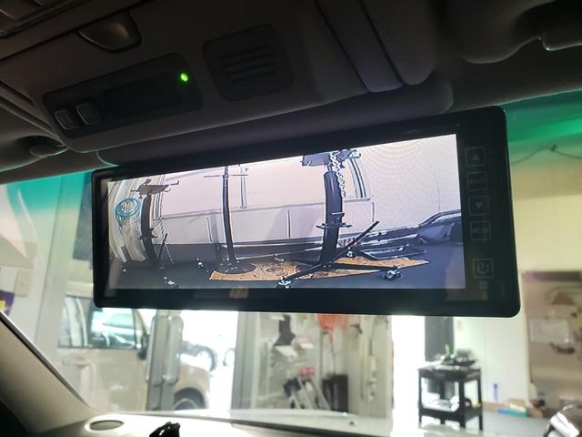 トリプルエス　京都　外車、輸入車修理　トヨタ　30系セルシオ　常時バックカメラ取付